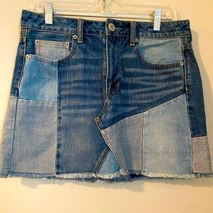 AMERICAN EAGLE Patchwork Denim Jean Mini Skirt Women’s Size 6